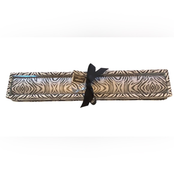 New GC Fragrance Inc Lavender Set of 5 Fragranced 17.32" x 22.83" Drawer Liners - Picture 11 of 12